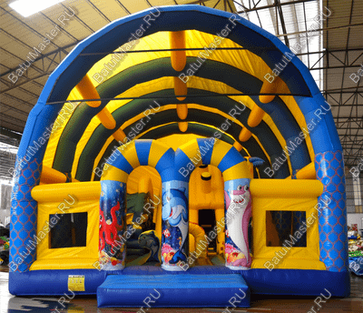 Надувной батут "Морской бриз с крышей"