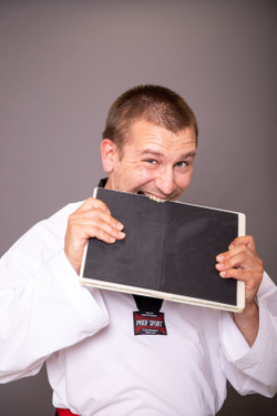 Доска для разбивания многоразовая черная 18 мм