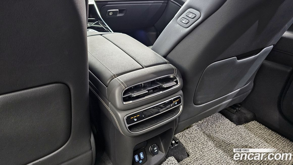 Genesis GV80 3.0 Дизель 2WD (10.2020)