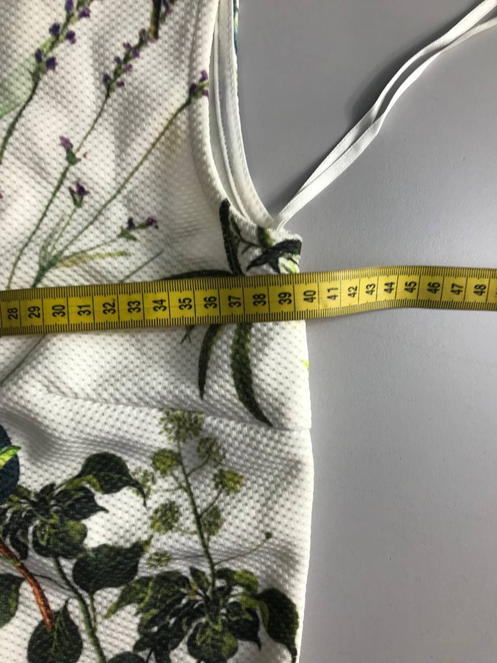 Платье Concept Club для нежного образа, маркировка XS, визуально на 42 размер