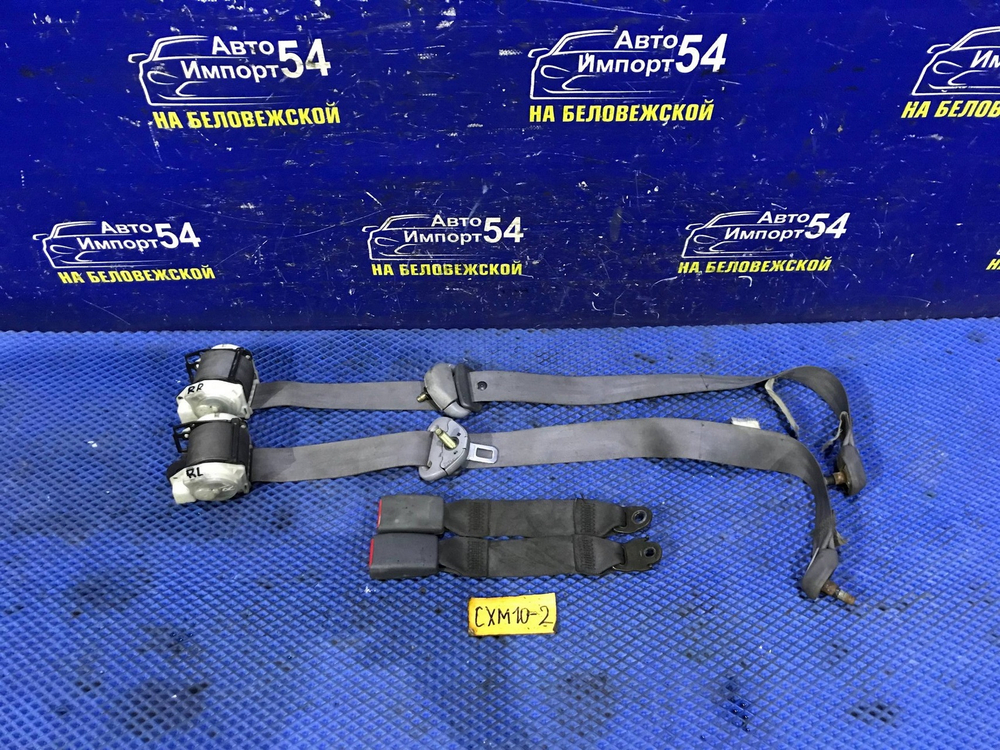 Ремни безопасности задние TOYOTA IPSUM 1997
