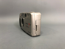 Yashica T5D