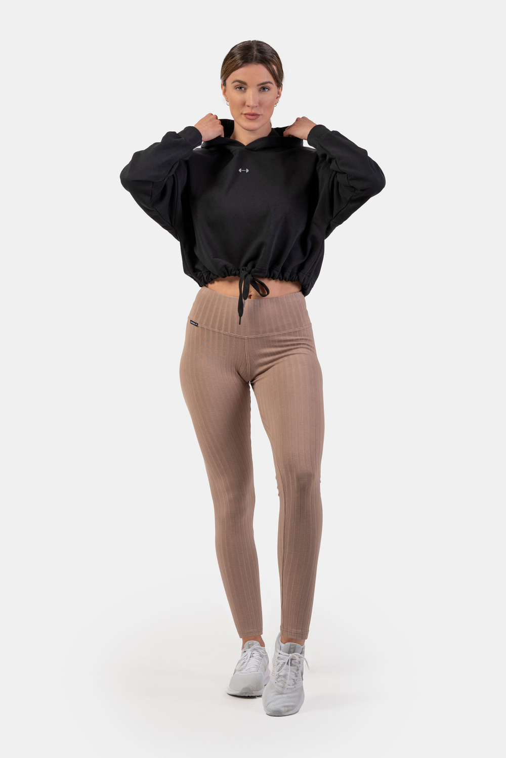 Худи LOOSE FIT CROP HOODIE ICONIC 421 Черная