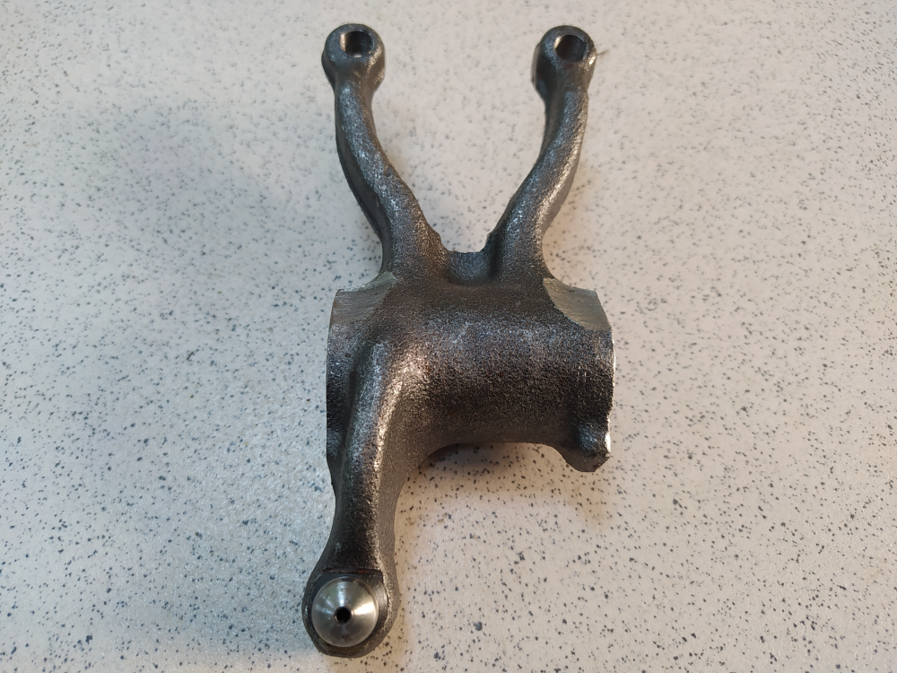 Коромысло впускных клапанов в сборе 840.1007140-01