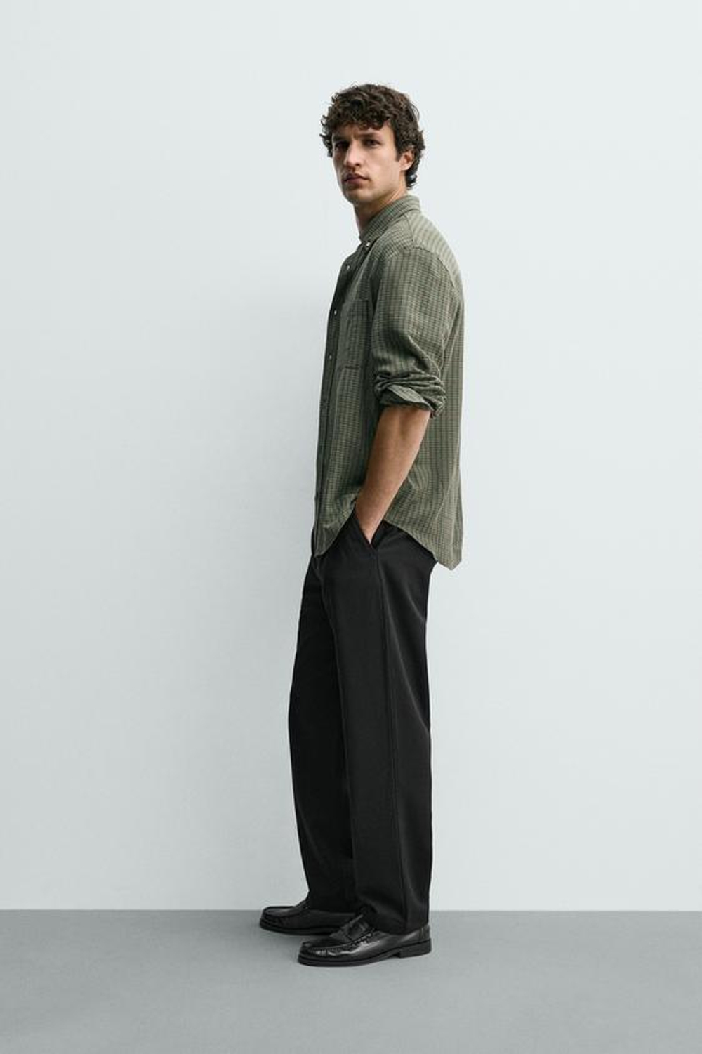 ZARA БРЮКИ STRAIGHT FIT КОМФОРТ, ЧЕРНЫЙ