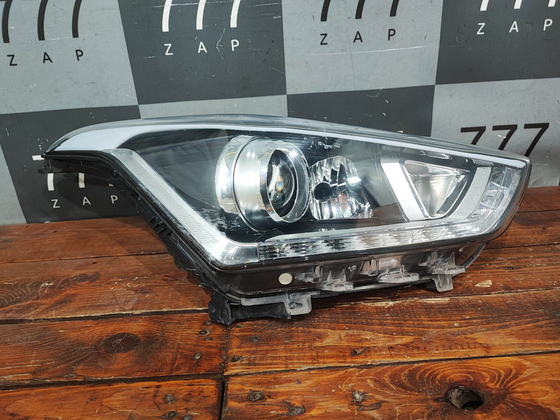 Фара правая галоген Hyundai Creta 1 (GS) 16-20 Б/У Оригинал 92102M0100