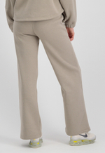 Брюки спортивные женские ALPHA INDUSTRIES X-Fit Label Wide Jogger