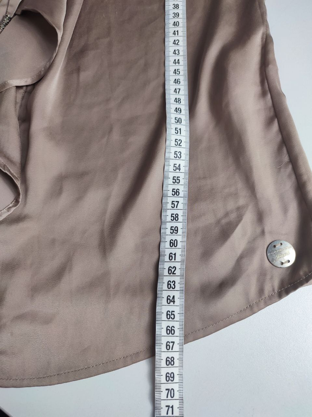 Блузка Fornarina интересного дизайна 46 размер