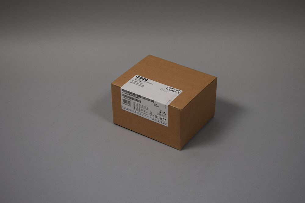 Новый SIEMENS 6GK5216-0BA00-2AB2