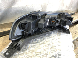 Фара правая LED Hyundai Santa Fe 4 (TM) 18-21 Б/У Оригинал 92208S1000