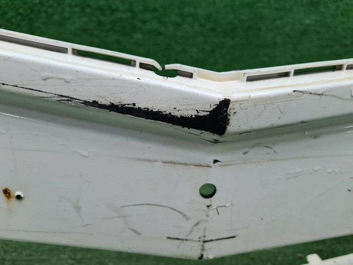 Бампер передний Mercedes E c207 (2009-2013) AMG