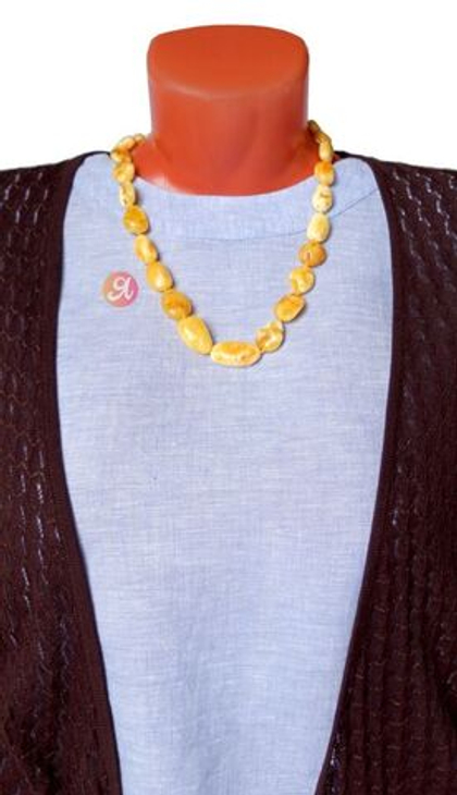 Бусы из пейзажного янтаря природной формы (7303)