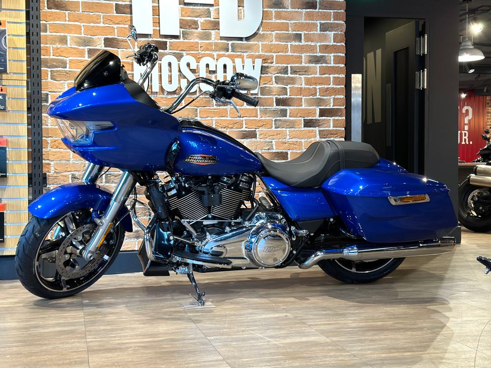 Harley-Davidson Road Glide, 2024 BLUE BURST/CHROME Trim с НДС