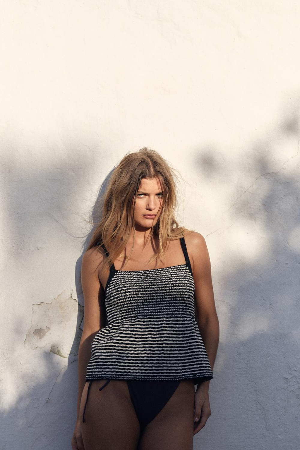 ZARA ТРИКОТАЖНЫЙ ТОП В ПОЛОСКУ С БАСКОЙ, ПОЛОСКИ