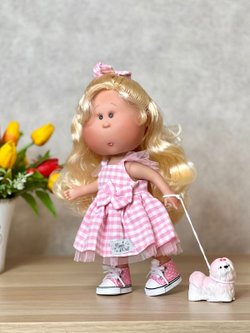 Кукла Nines виниловая 30см MIA CASE (3405A)