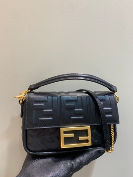 Fendi Baguette 19 cm