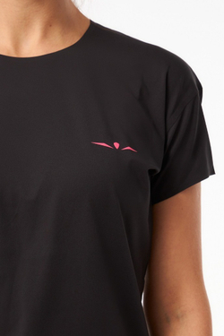 ФУТБОЛКА ЖЕНСКАЯ COMFORT TEE | BLACK PINK