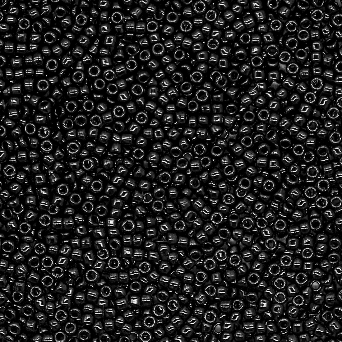 Японский бисер TOHO Round 15/0 (№49), непрозрачный глянцевый