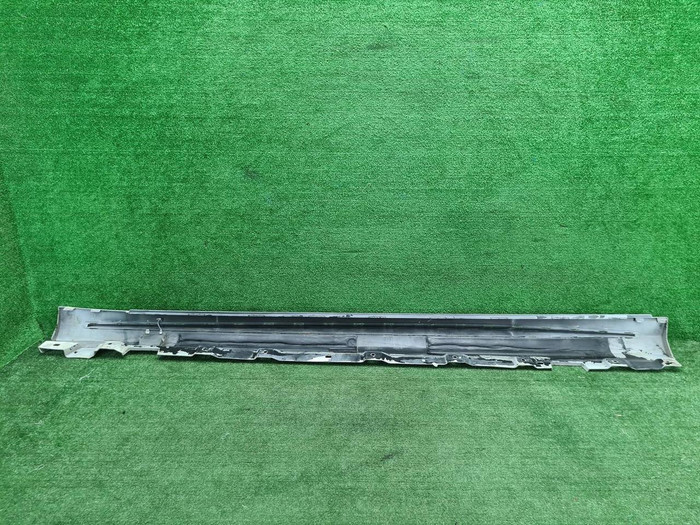 Накладка порога правая Mercedes S w222 (13-17) AMG