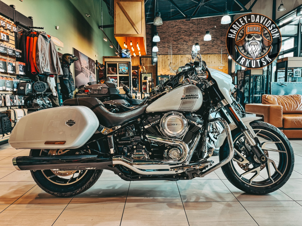 Мотоцикл Harley-Davidson® Sport Glide™