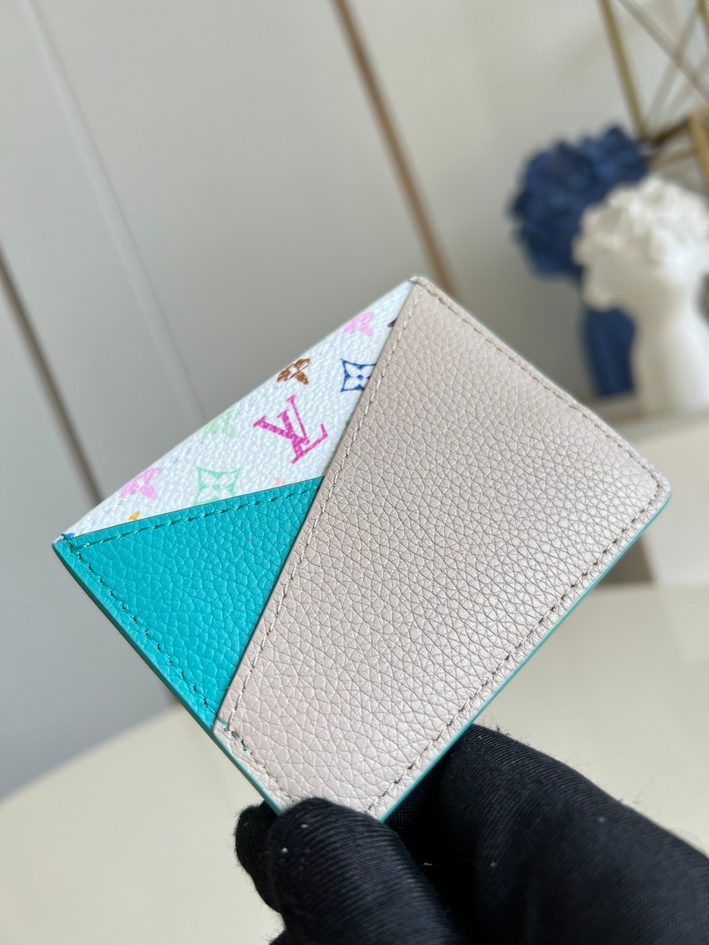 Louis Vuitton Criss Cross Card Holder