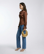 Блуза с бантом приталенная