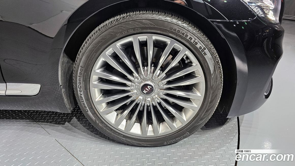 Kia The K9 (Quoris/K900) 3.3 GDI AWD (01.2020)