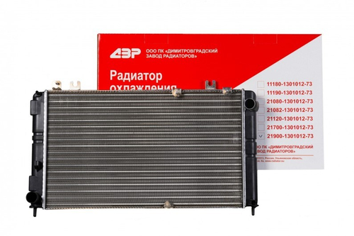 Радиатор основ. алюм. /2190, Datsun МКПП/ (ДЗР)