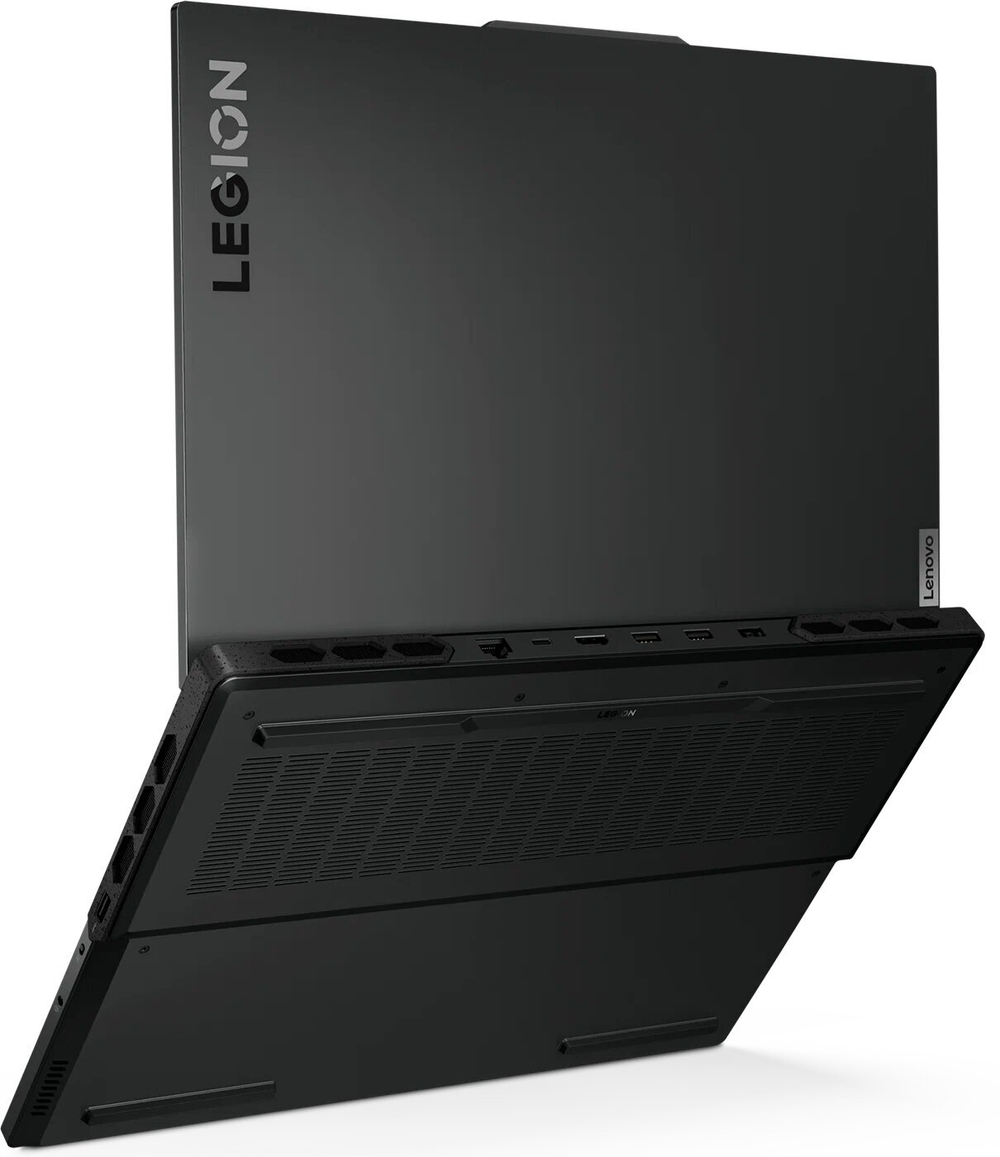 Ноутбук Игровой  Lenovo Legion Pro 7 16IRX8H, серый (82WQ0027RK)