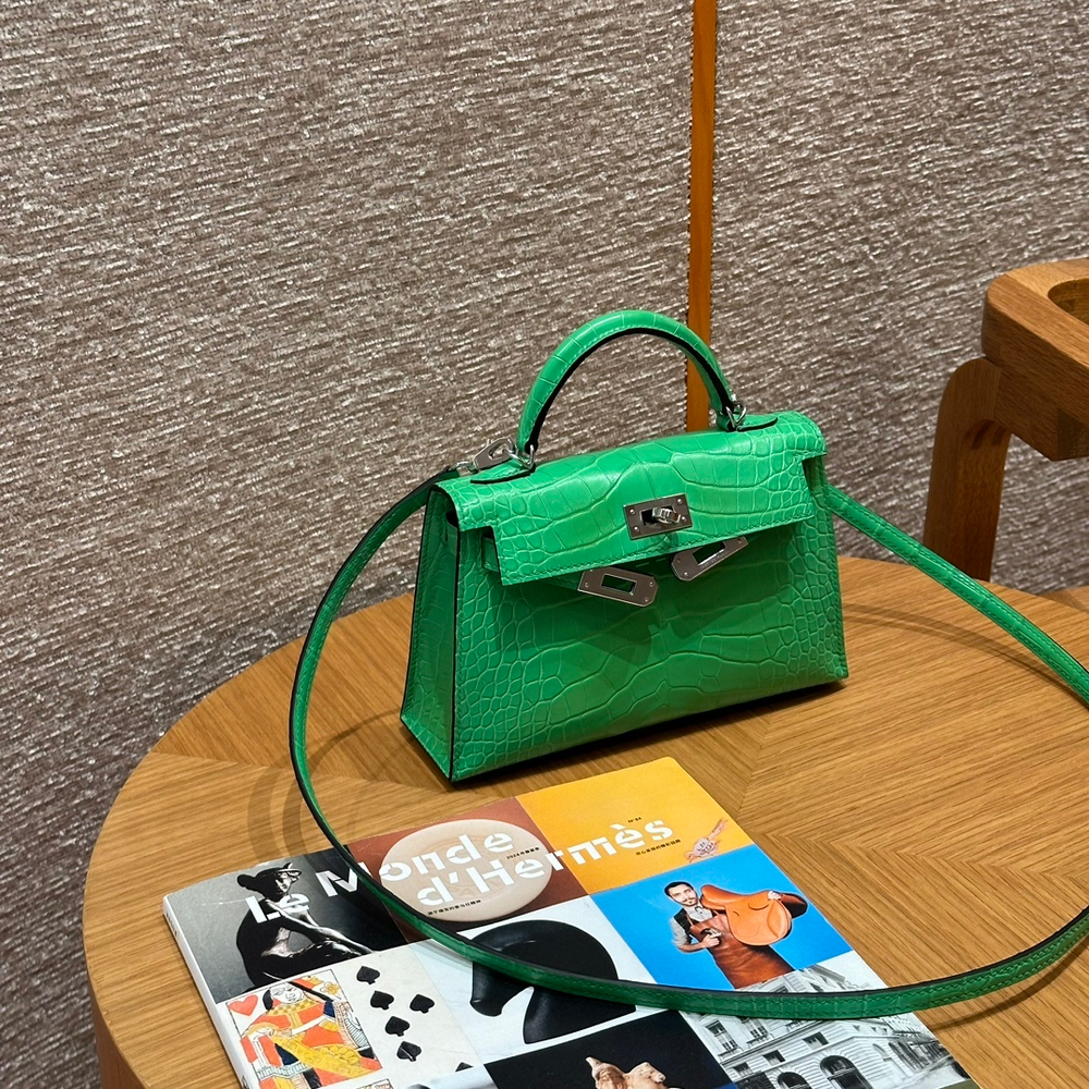 Hermes Kelly 19