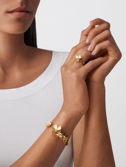 Кольцо Frivole Van Cleef & Arpels