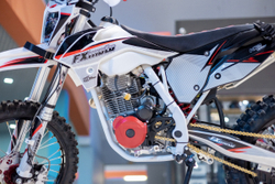 Кроссовый мотоцикл FXmoto CB300F 300 CC 21/18 White
