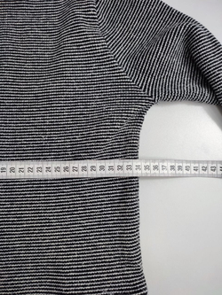 Джемпер с воротником 44 размер