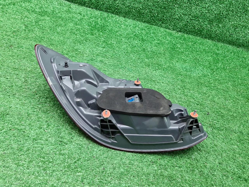 Фонарь правый Mercedes E W213 (2016-2021)