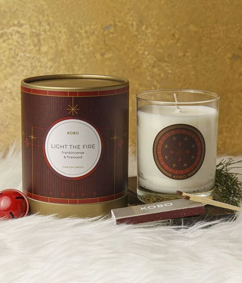 Light the Fire, свеча Holiday collection, Kobo Candles