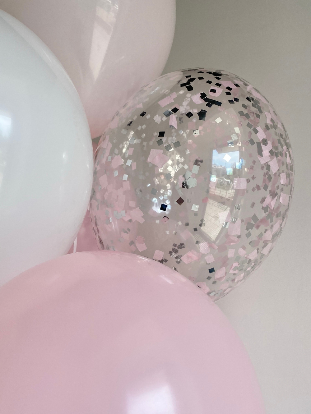 Воздушные шары облачка, на выписку для девочки №1240