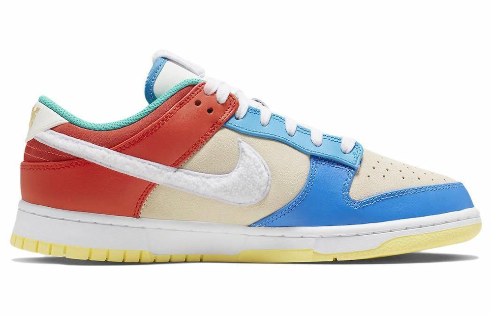 Кроссовки Nike Dunk Low "Year Of The Rabbit"