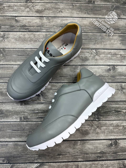 Кроссовки Kiton