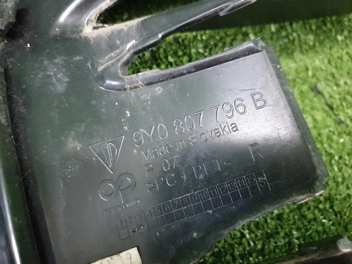 Накладка переднего бампера Porsche Cayenne 3 17-23