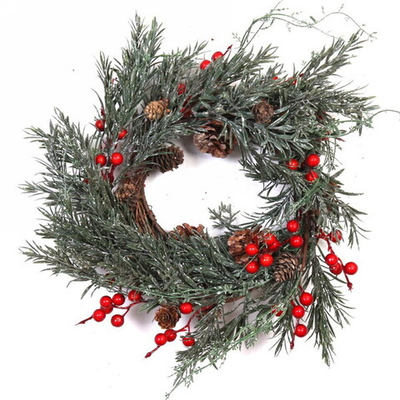 Венок хвойный новогодний «Лесной сюрприз» , 50 см