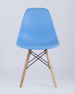 Стул Eames Style DSW голубой (разборный каркас)