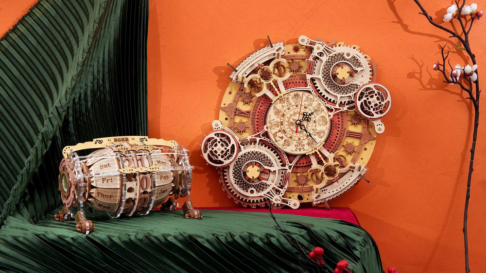 Настенные кварцевые часы с календарём Zodiac Wall Clock (Зодиак) от ROKR - Деревянный конструктор, сборная механическая модель, 3D пазл