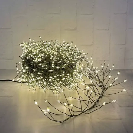 Светодиодная нить кластер 960 теплых белых ламп, 6 м., 8 режимов, зеленый провод, Christmas DeLuxe (87448)