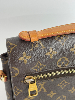 Сумка Louis Vuitton POCHETTE METIS