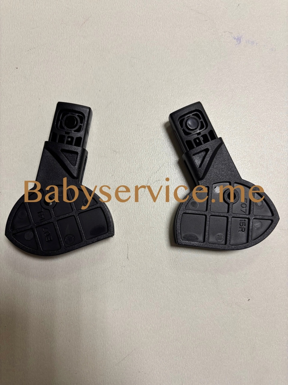 Элемент шарнира рамы Carrello Bravo правый