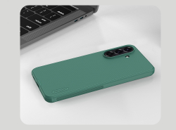 Усиленный чехол зеленого цвета (Dark Green) от Nillkin для Samsung Galaxy A56 5G, серия Super Frosted Shield Pro