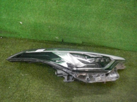 Фара правая Toyota C-HR (2019-2023) LED