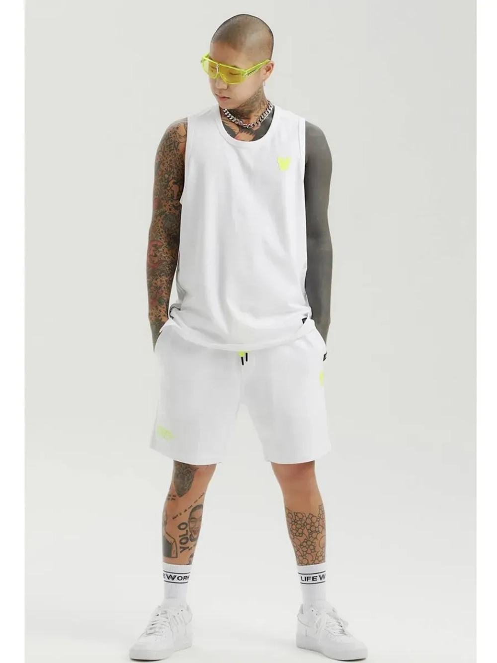 Майка с логотипом