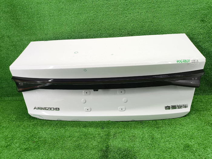Крышка багажника Chery Arrizo 8 (22-нв) (В сборе)