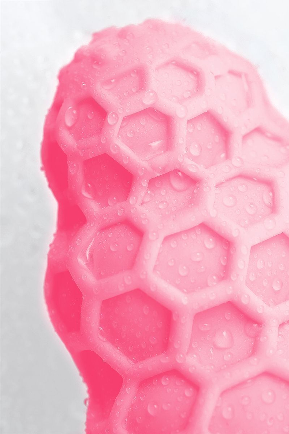 Розовый рельефный мастурбатор Flaff